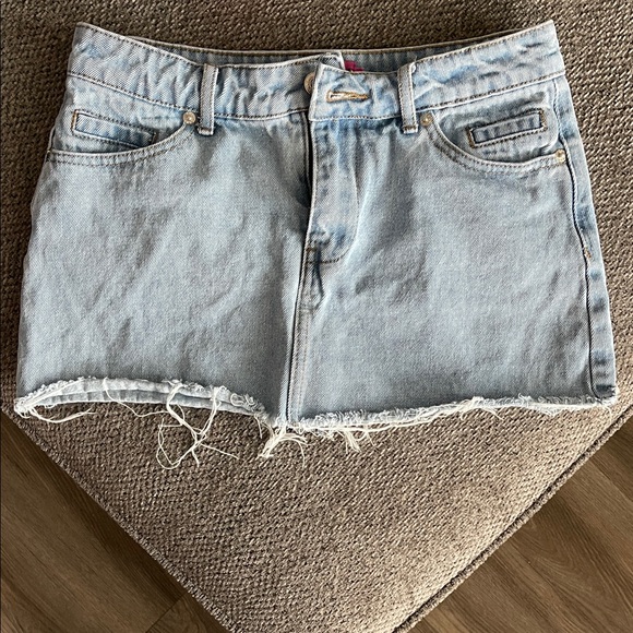 Edikted Dresses & Skirts - Edikted Denim Jean Mini Skirt